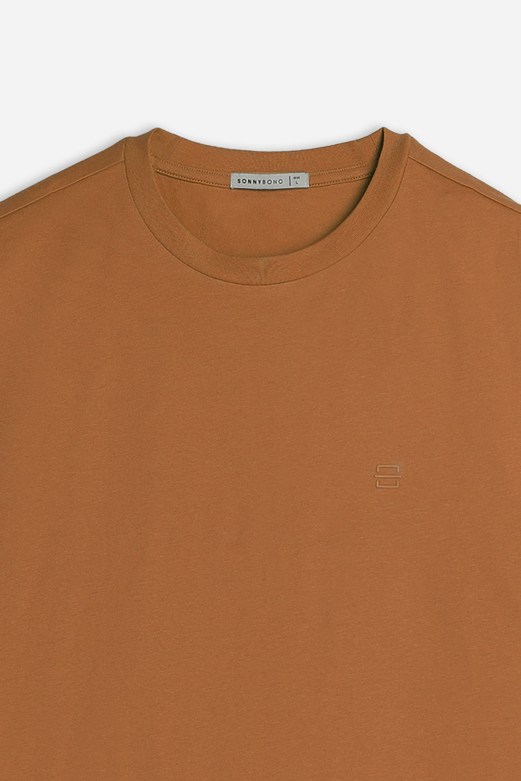 T-SHIRT GIROCOLLO BASIC CON DETTAGLIO COGNAC