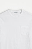 T-SHIRT GIROCOLLO CON TRAMA IN RILIEVO E TASCHINO BIANCO