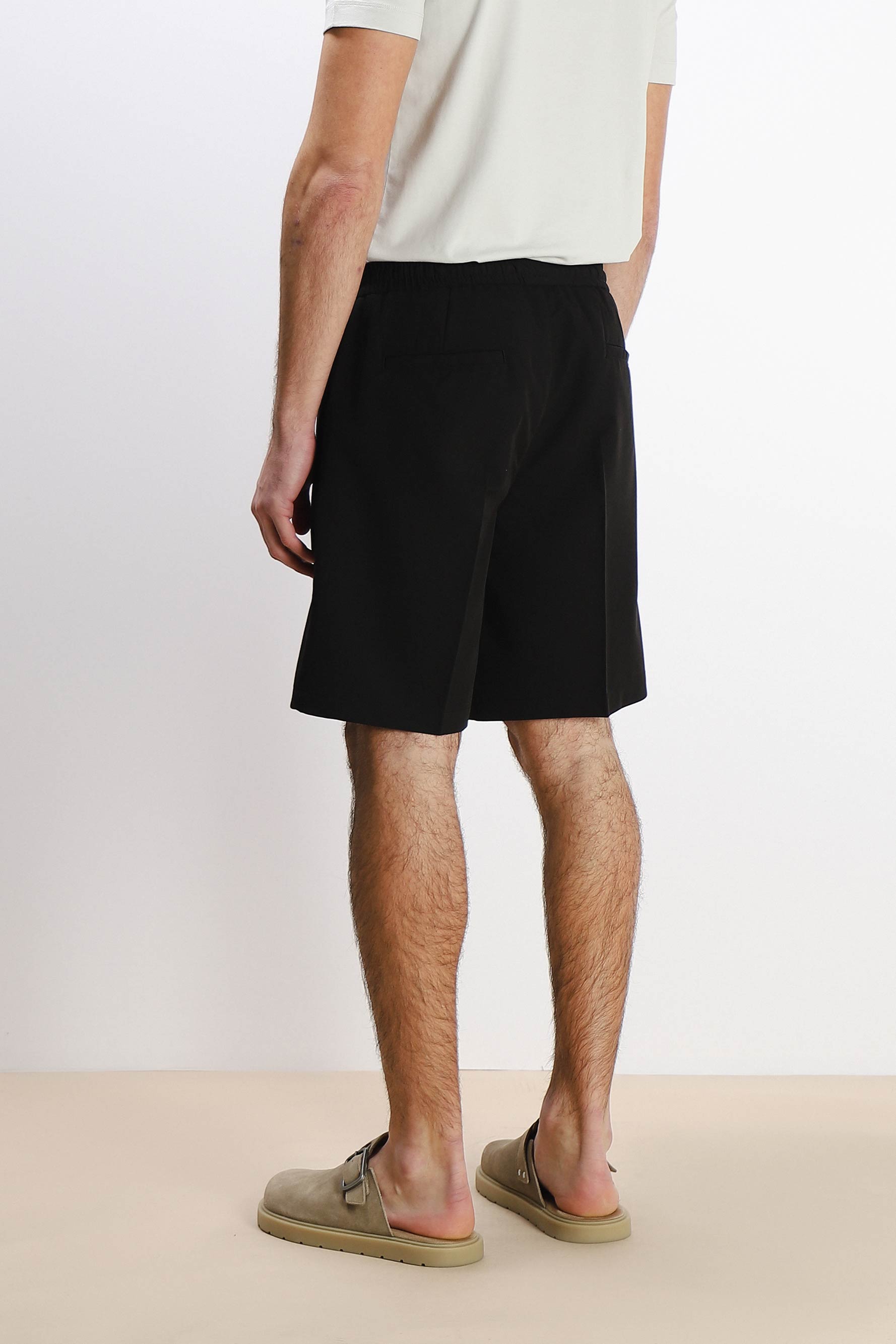 BERMUDA JOGGER CON COULISSE NERO