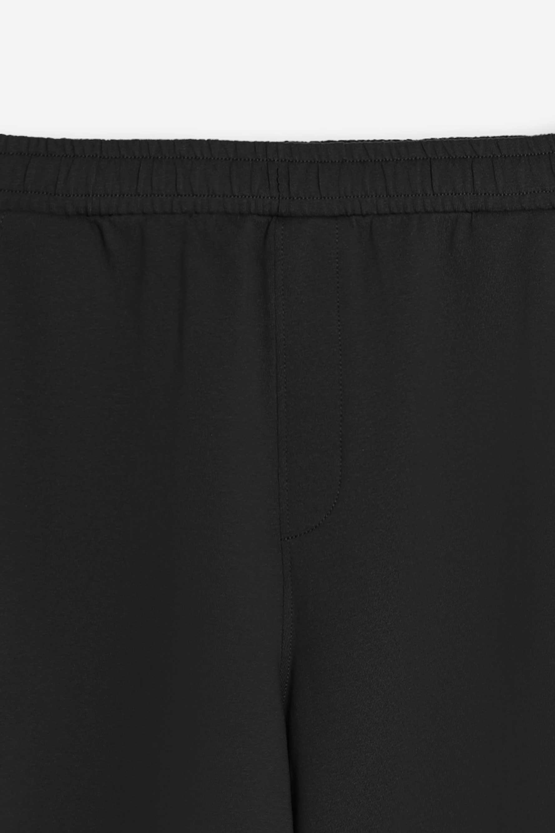 BERMUDA IN FELPA CON TASCONI NERO