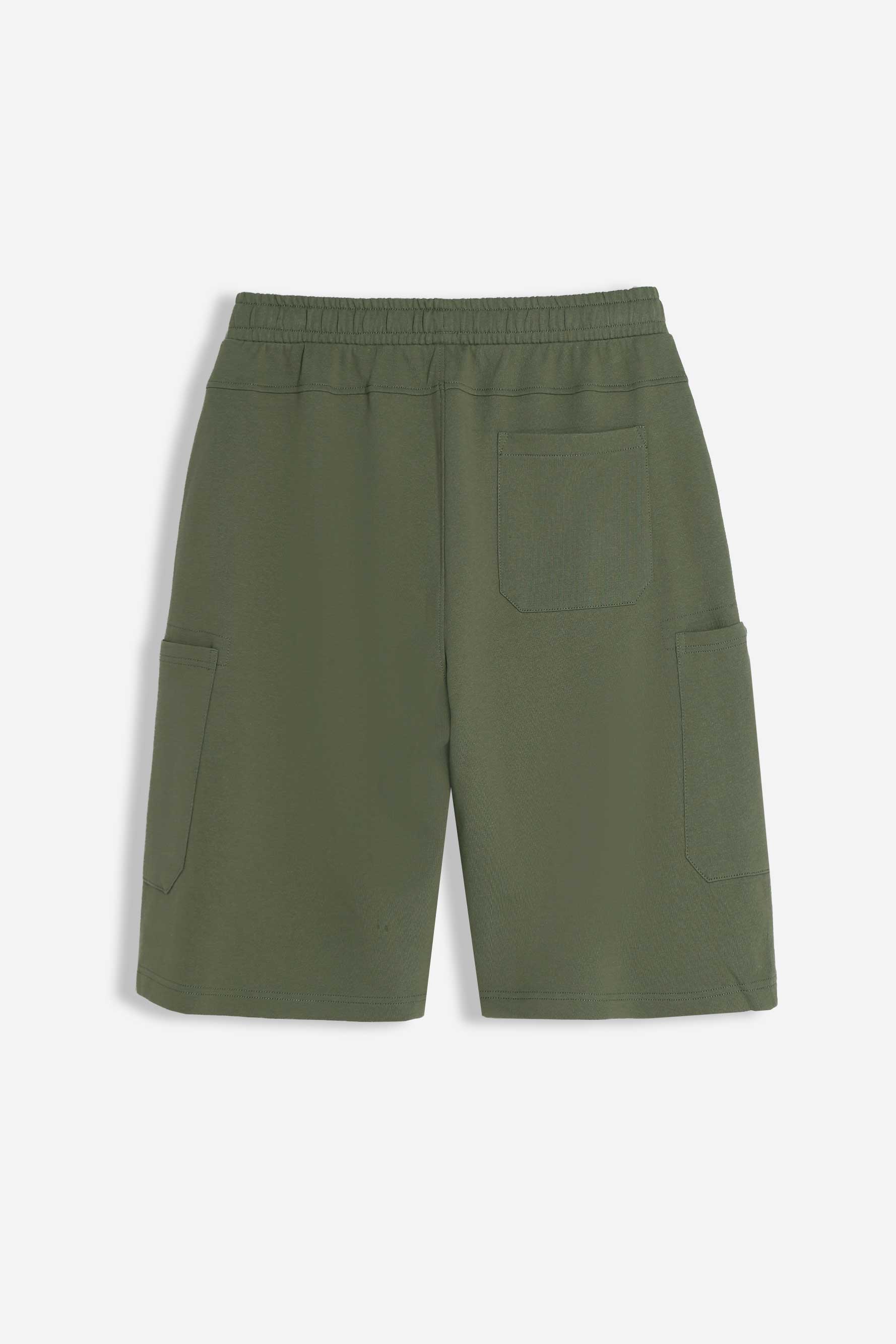 BERMUDA IN FELPA CON TASCONI VERDE MILITARE