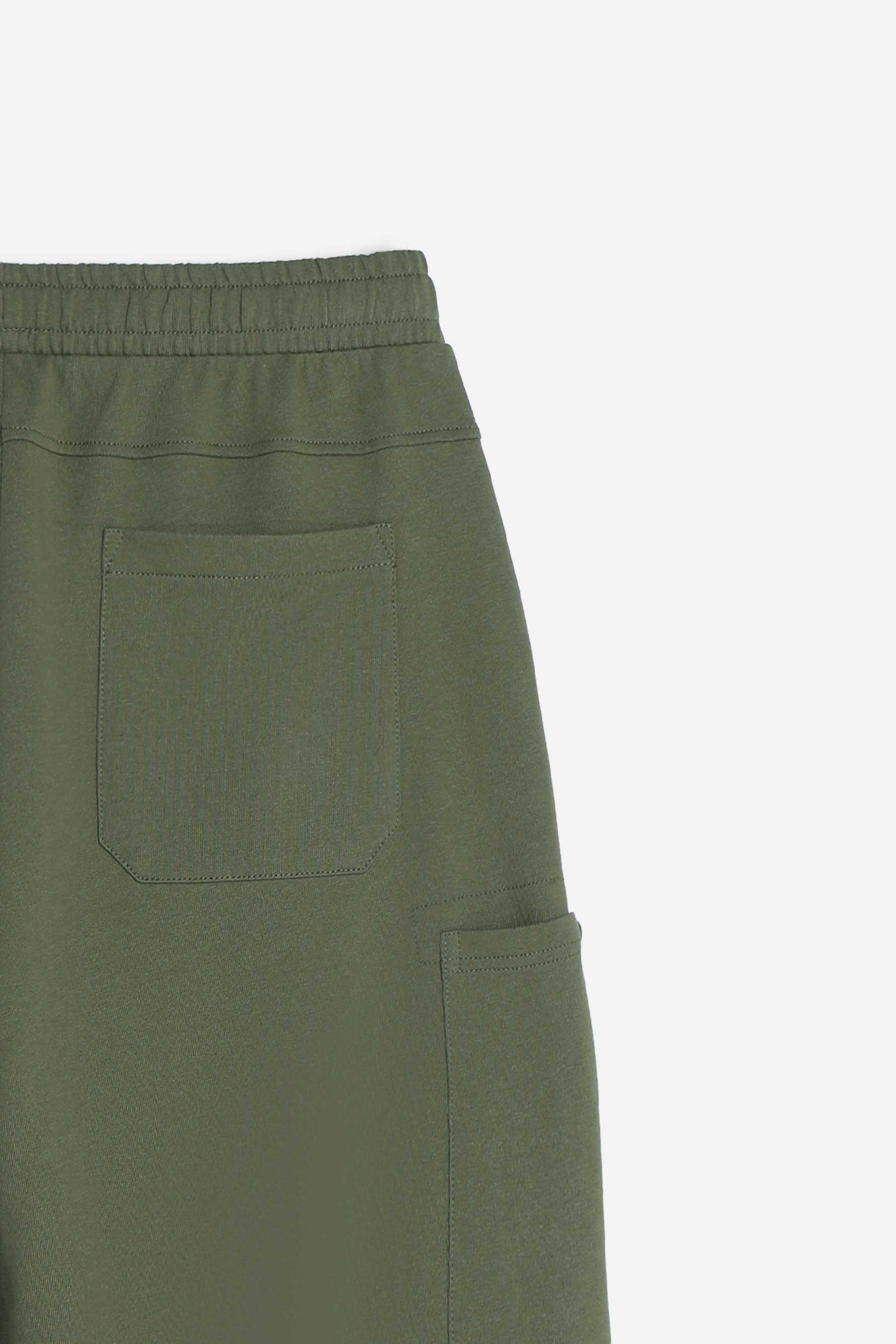 BERMUDA IN FELPA CON TASCONI VERDE MILITARE