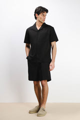 CAMICIA MEZZA MANICA COLLO BOWLING CON TASCHINO NERO