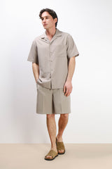 CAMICIA MEZZA MANICA COLLO BOWLING CON TASCHINO SABBIA