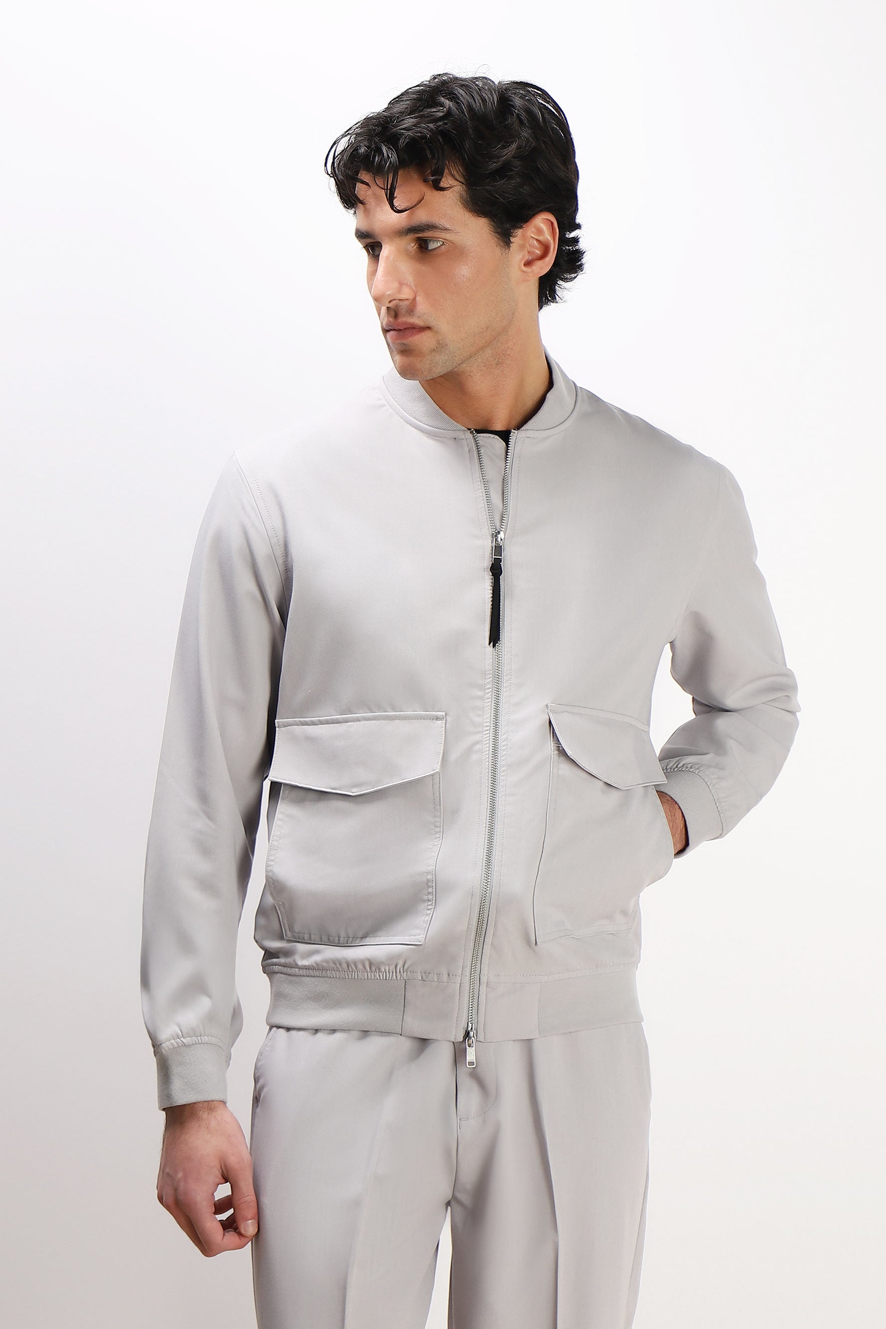 GIUBBOTTO BOMBER CON DOPPIA TASCA GRIGIO GHIACCIO