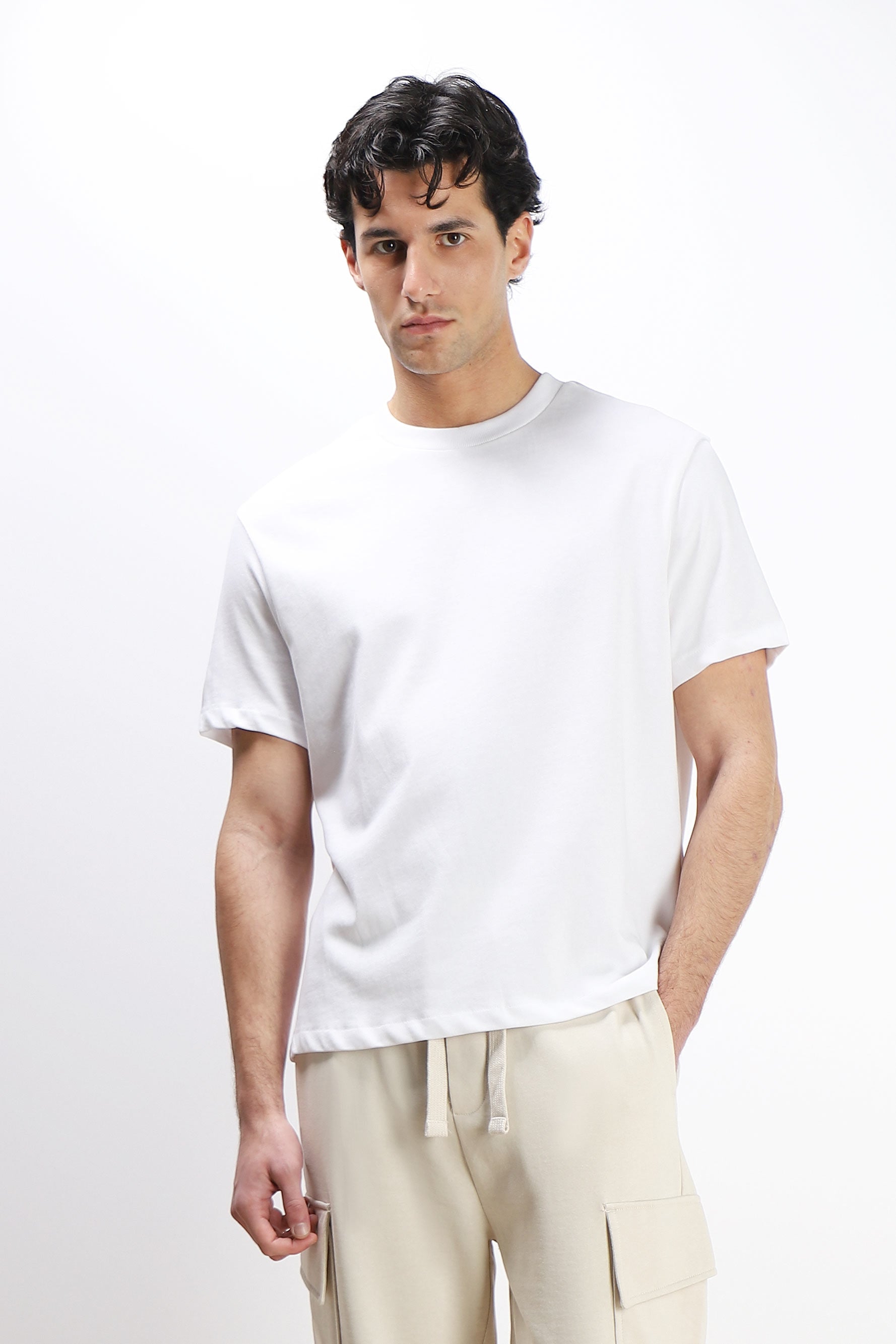 T-SHIRT GIROCOLLO BASIC IN MAGLINA BIANCO