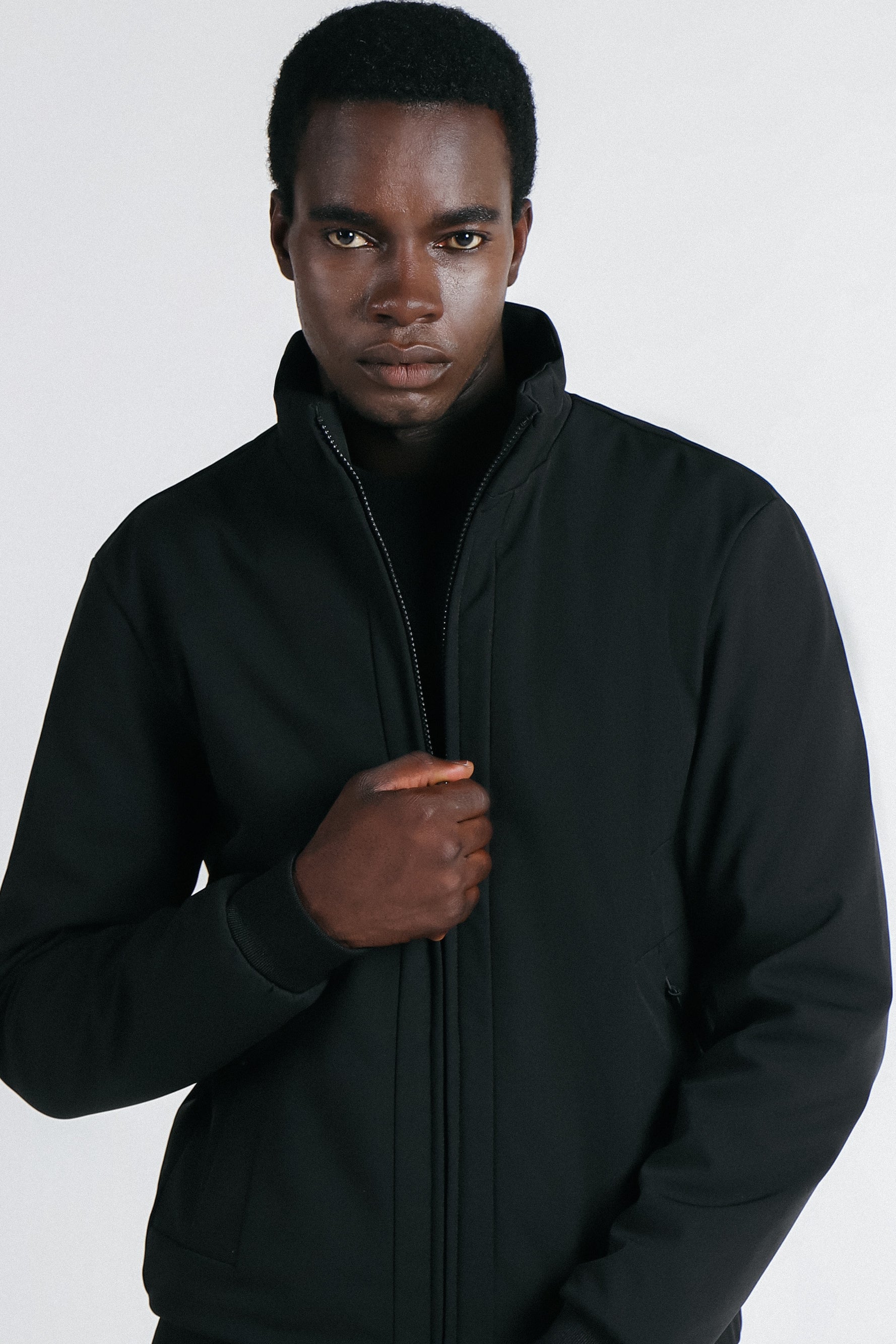 GIUBBOTTO IN SOFTSHELL NERO