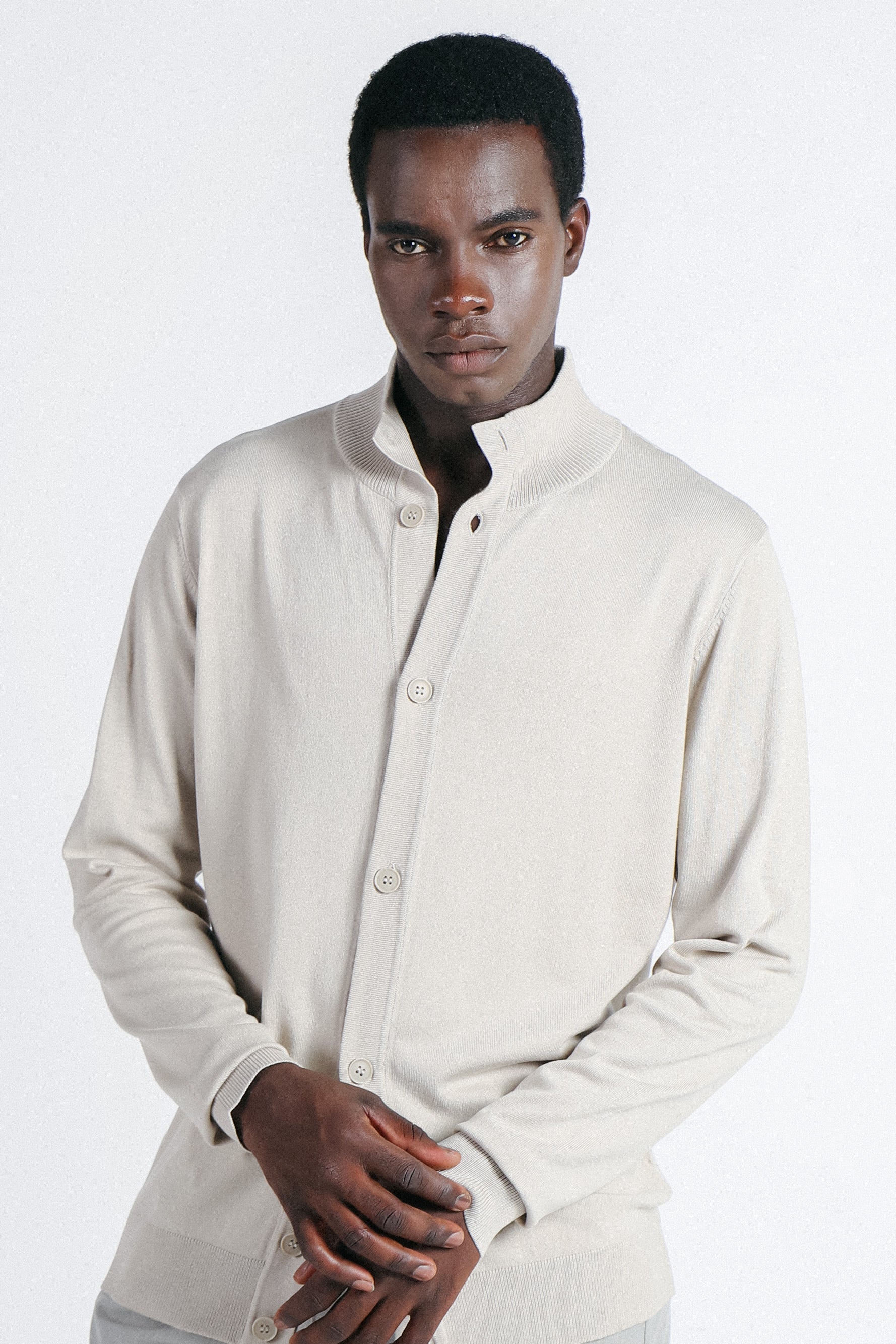 CARDIGAN CON COLLO ALTO BEIGE CHIARO