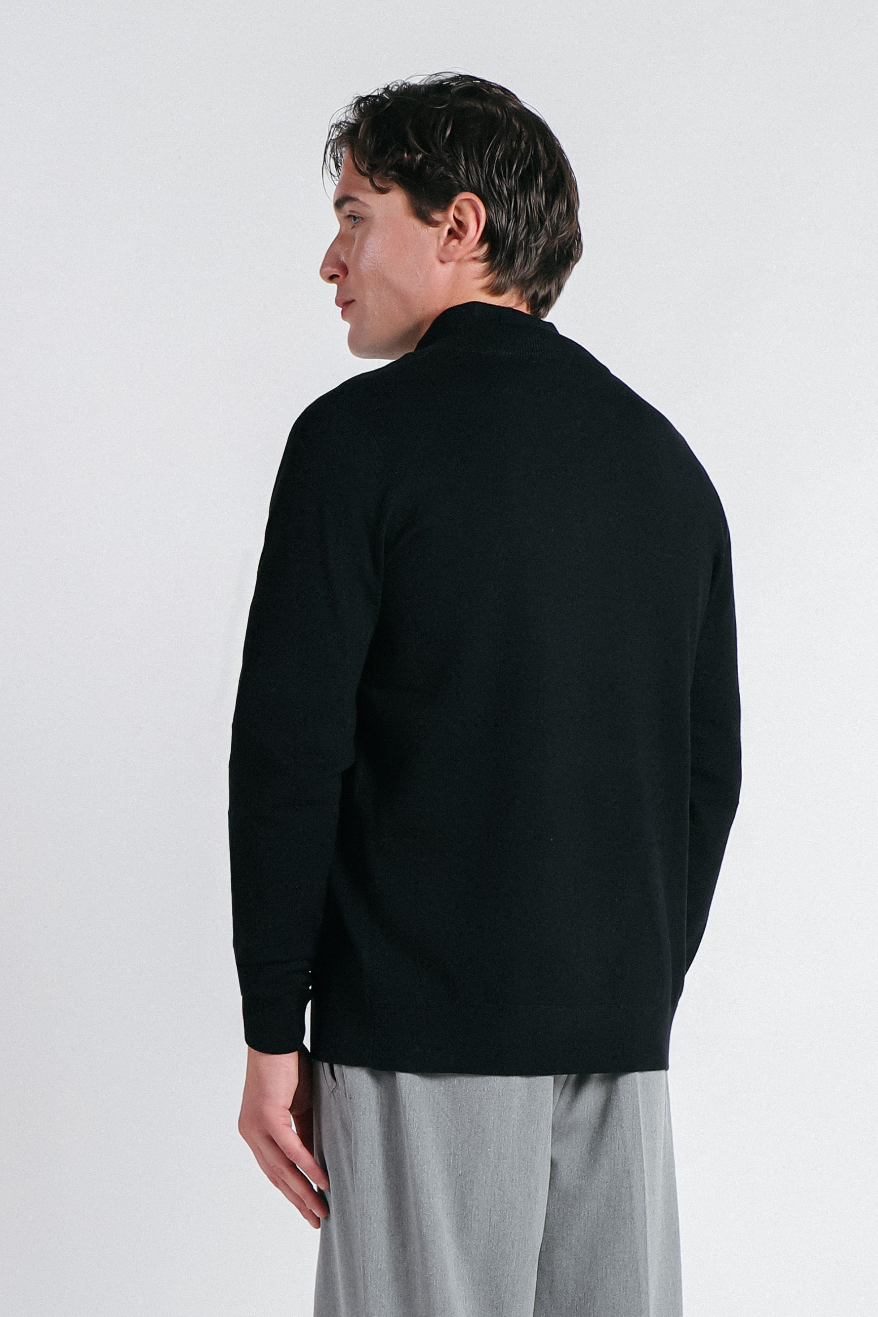 CARDIGAN CON COLLO ALTO NERO