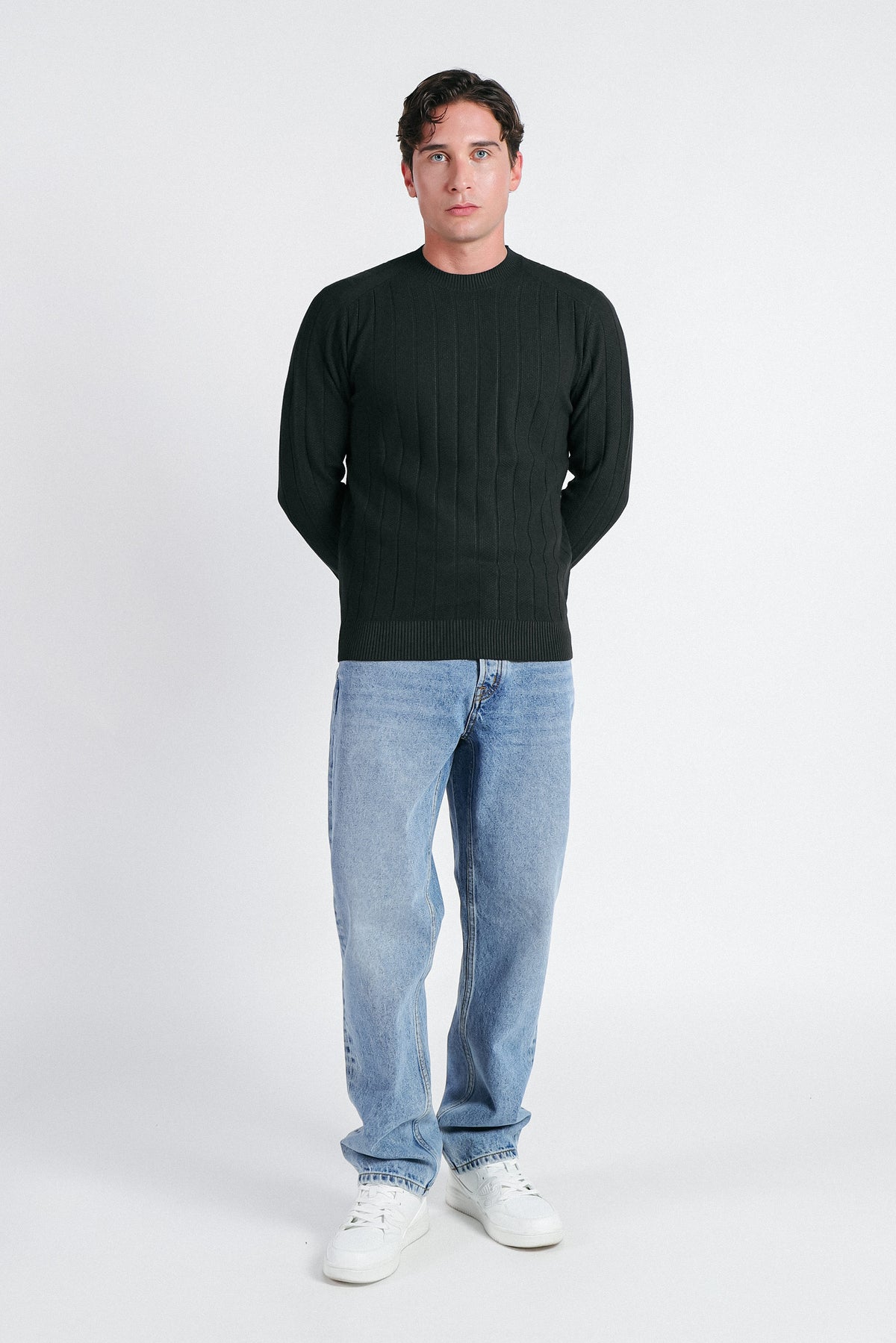 MAGLIA GIROCOLLO LAVORATA NERO