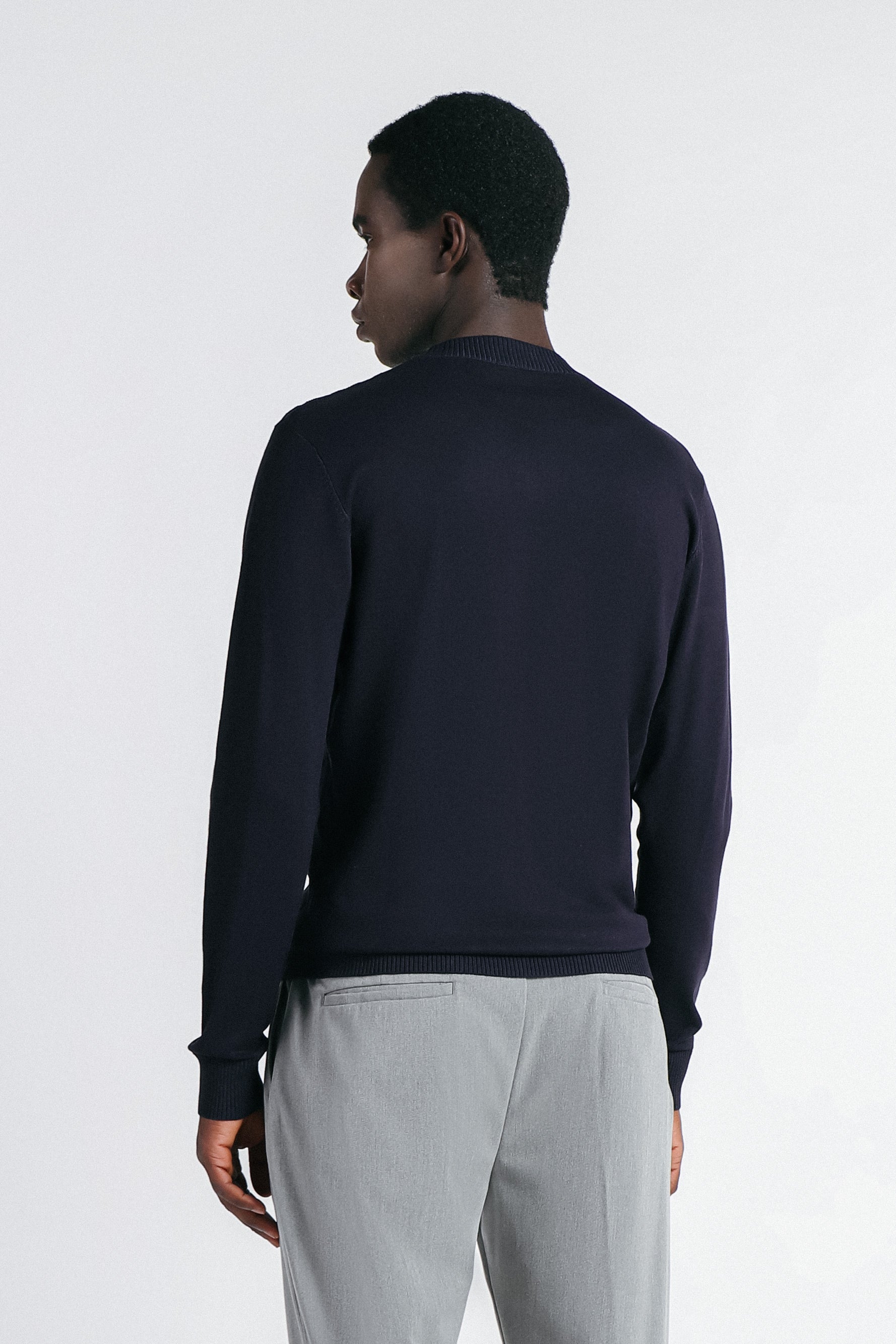 MAGLIA CON LAVORAZIONE SUL DAVANTI BLEU