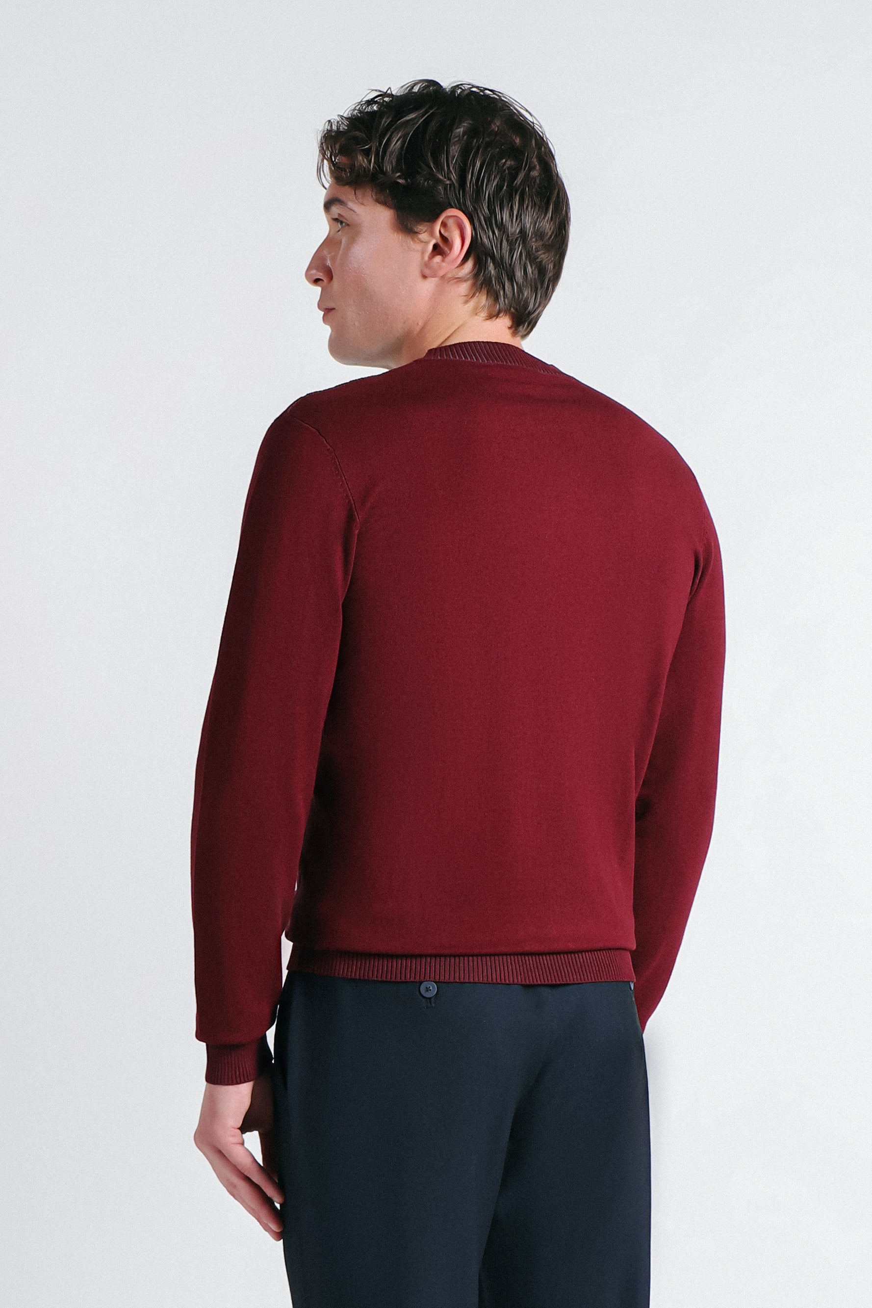 MAGLIA CON LAVORAZIONE SUL DAVANTI VINACCIA