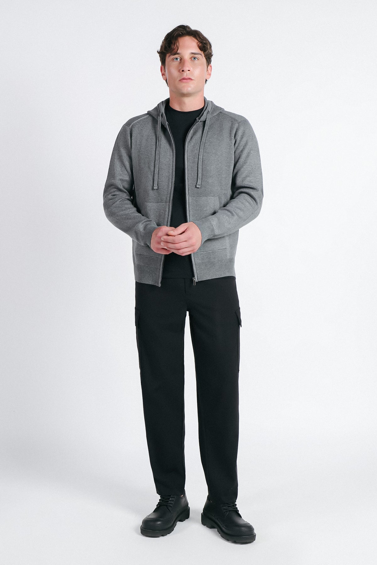 MAGLIA CON ZIP E CAPPUCCIO IN PUNTO MILANO GRIGIO MEDIO - Sonnybono