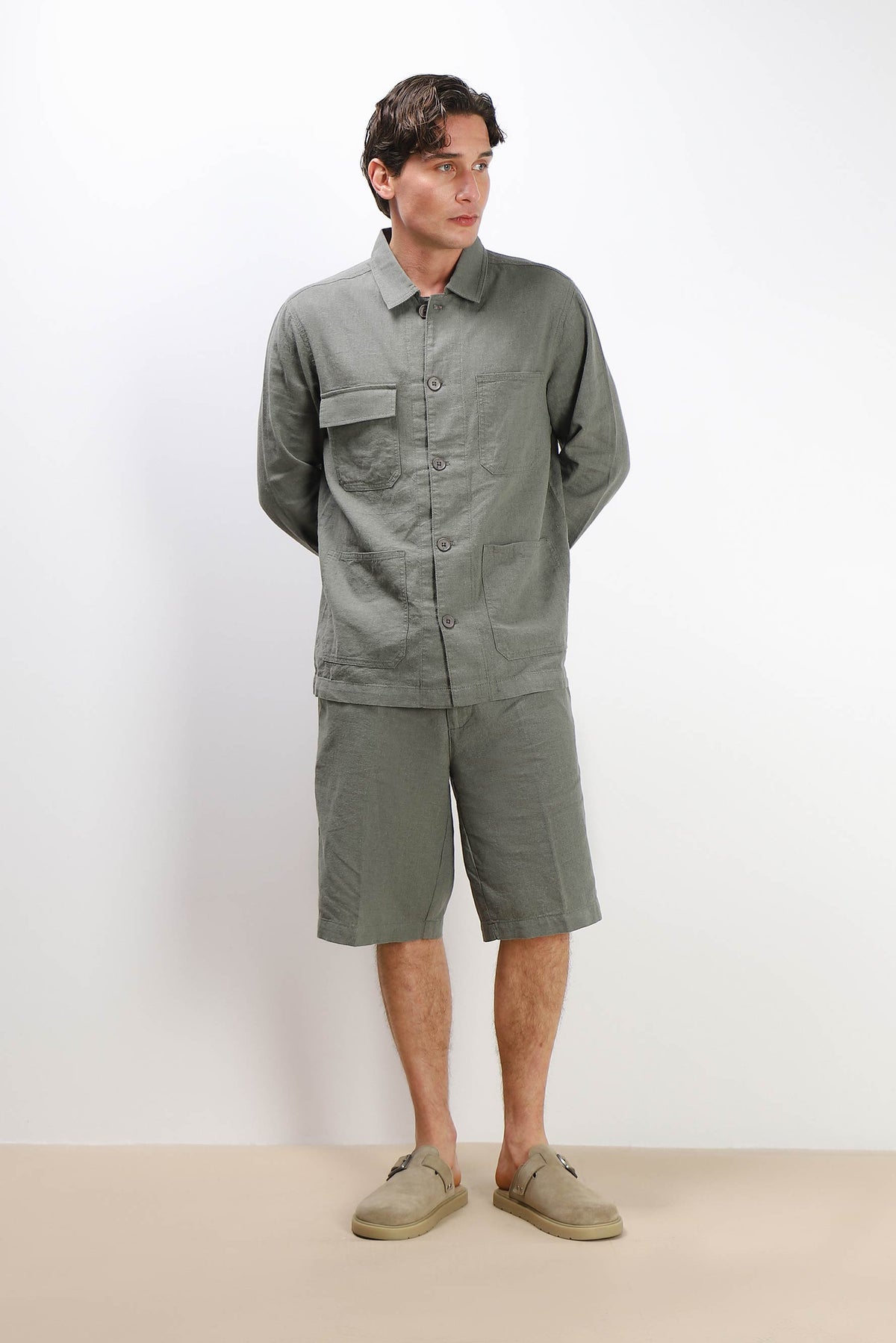 BERMUDA MISTO LINO MEZZA COULISSE VERDE MILITARE