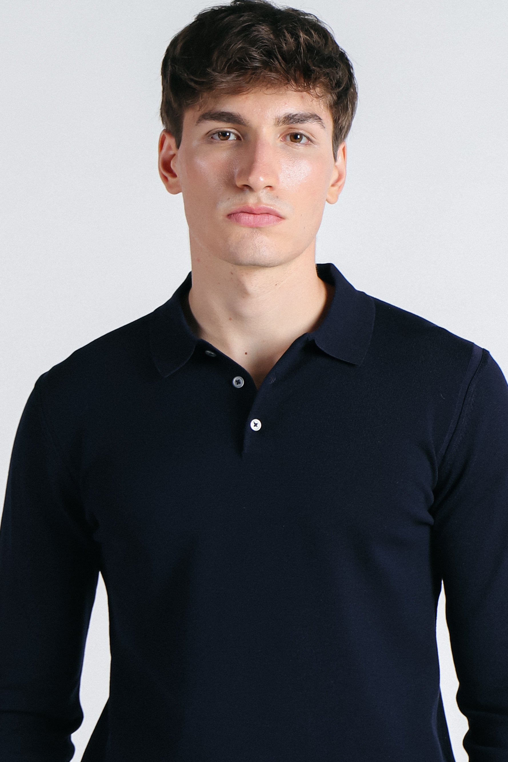 POLO CON BOTTONI BLEU