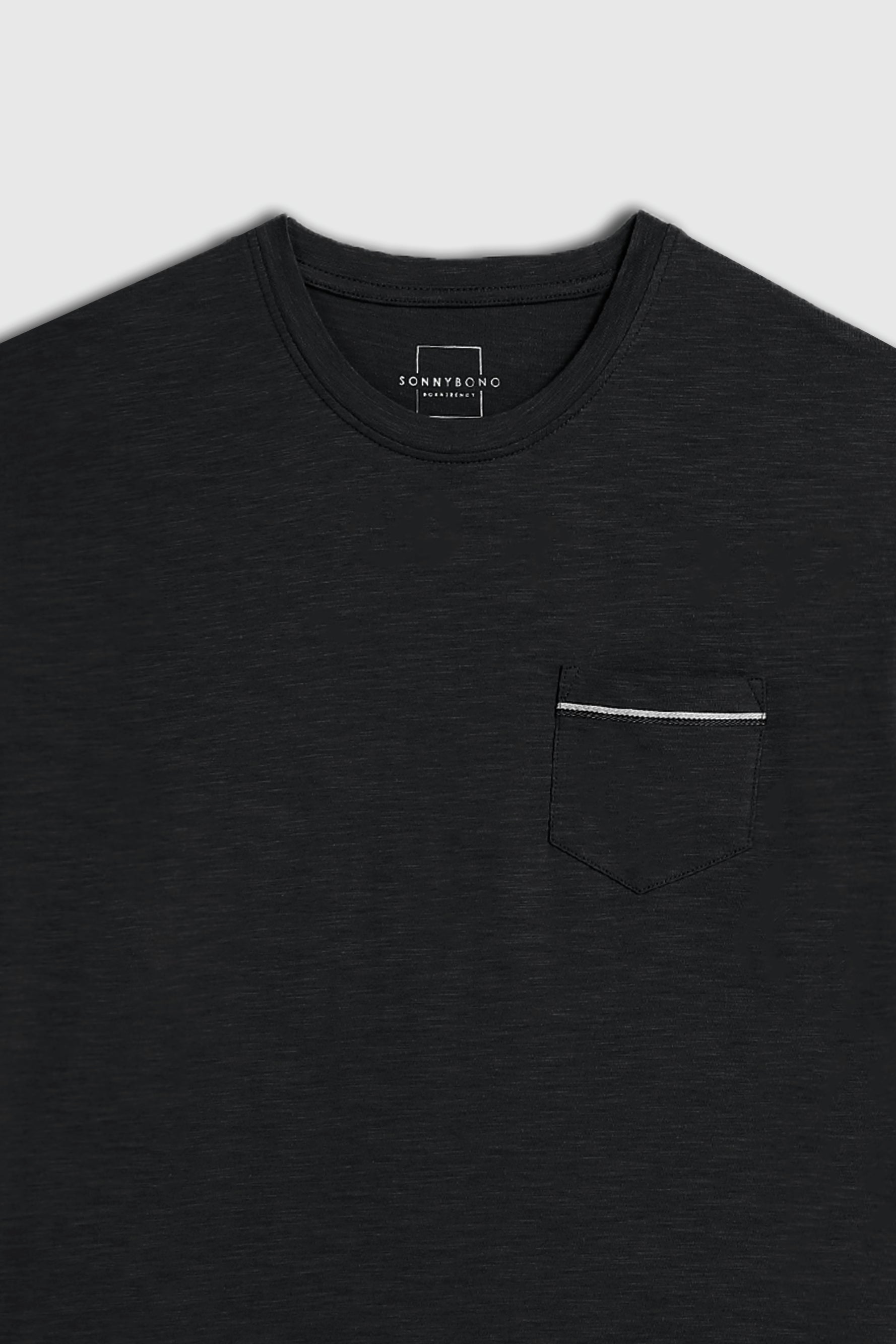 T-SHIRT SLUB CON TASCHINO NERO - Sonnybono