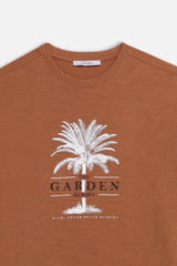 T-SHIRT SLUB CON STAMPA PALMA COGNAC