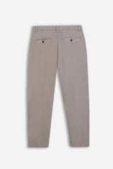 PANTALONE CHINO CON PENCES TORTORA