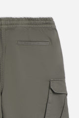 PANTALONE JOGGER CON TASCONI VERDE MILITARE