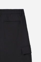 PANTALONE CON TASCONI ED ELASTICO IN VITA NERO