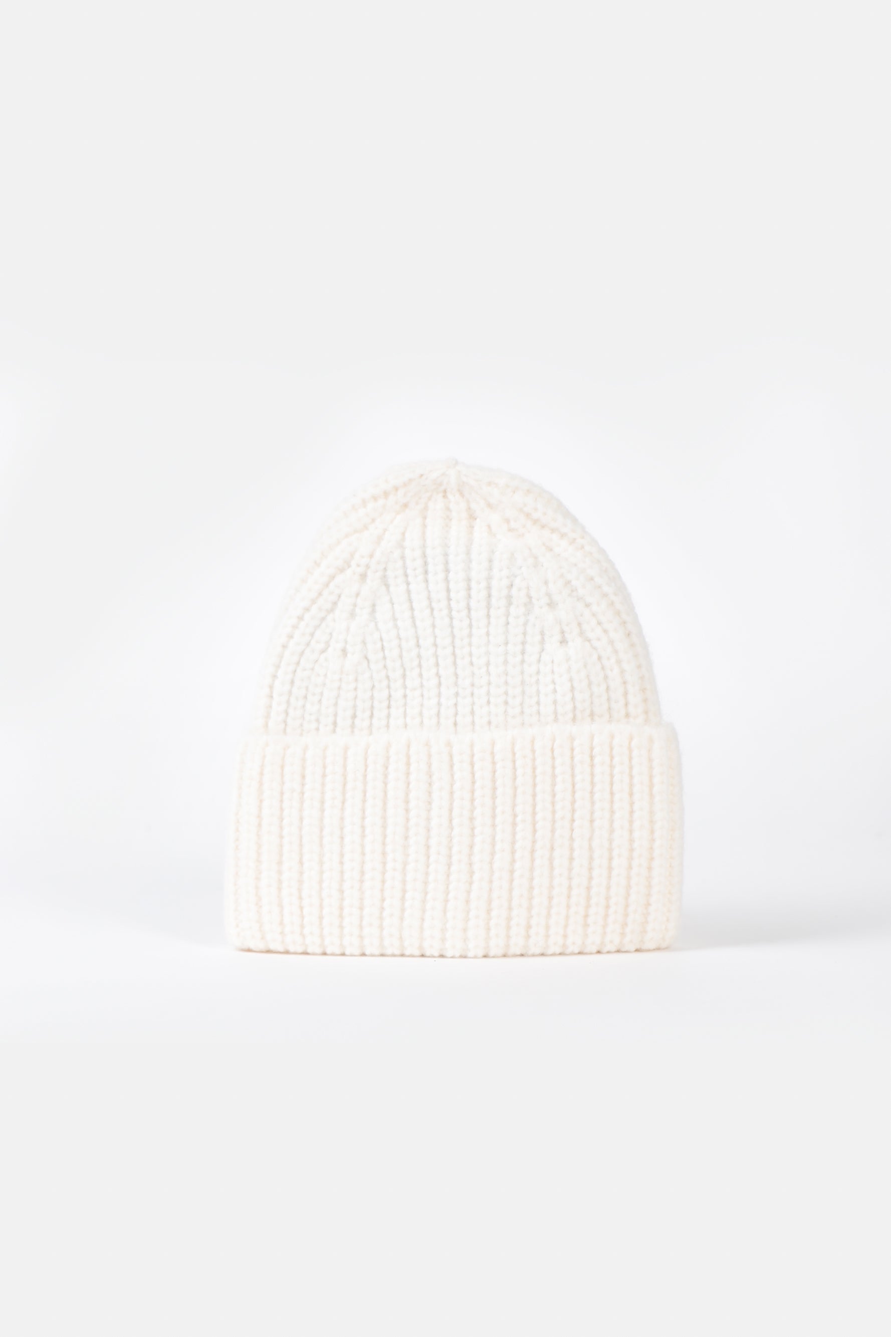 CAPPELLO IN SCATOLA PANNA