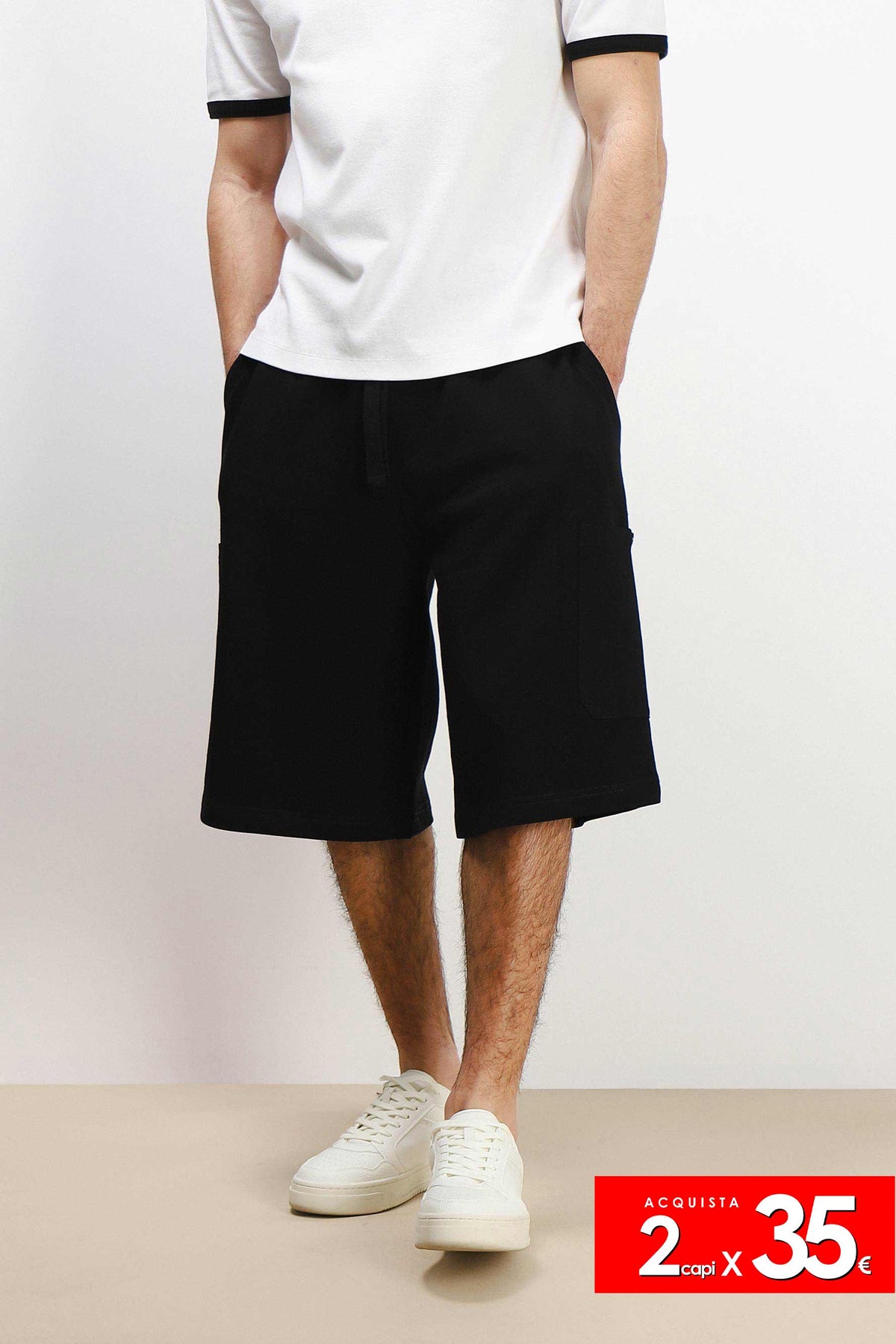 BERMUDA IN FELPA CON TASCONI NERO