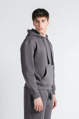 FELPA CON CAPPUCCIO E MARSUPIO OVER FIT GRIGIO SCURO