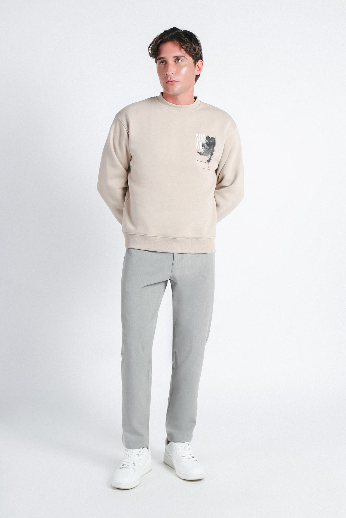 FELPA GIROCOLLO CON STAMPA BEIGE