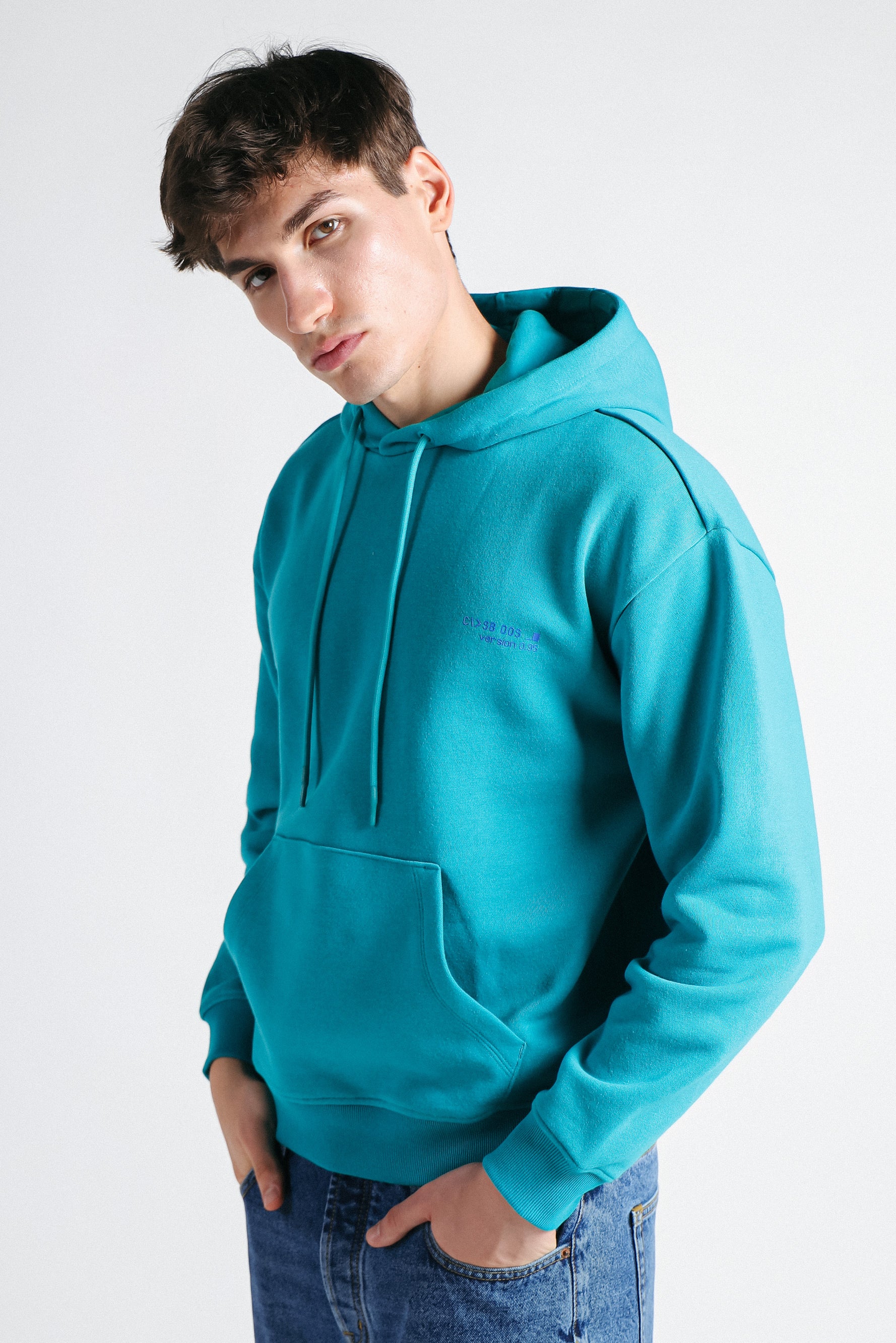 FELPA CON CAPPUCCIO E MARSUPIO CON STAMPA VERDE SMERALDO