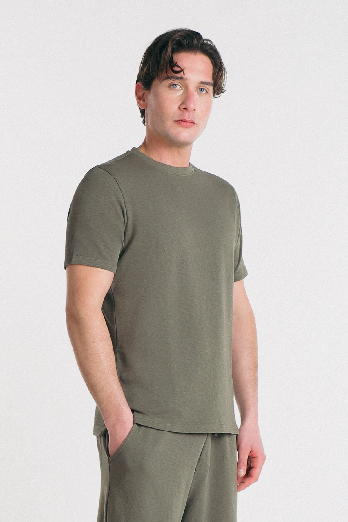 T-SHIRT SLUB EFFETTO LINO VERDE MUSCHIO