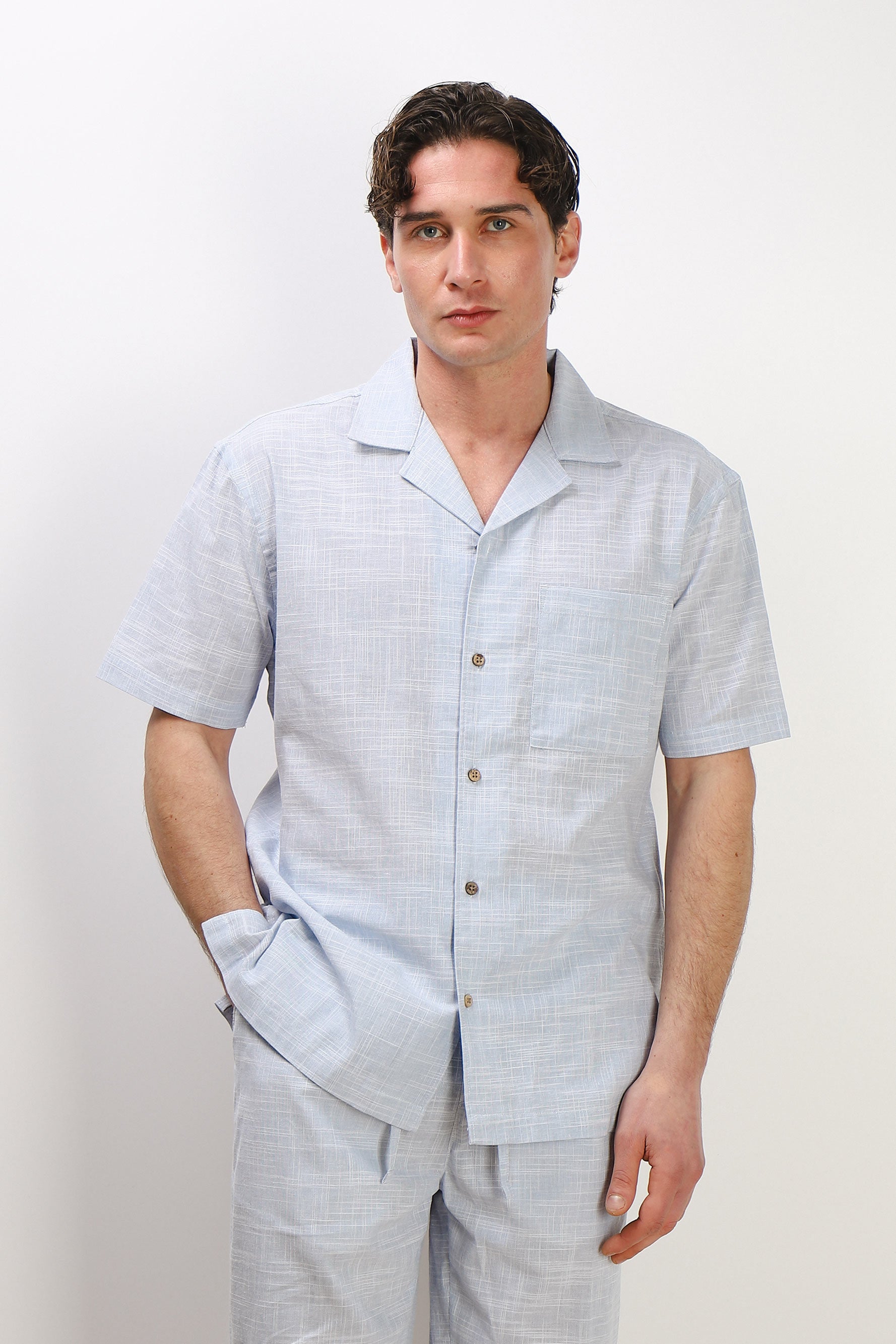 CAMICIA COLLO BOWLING MEZZA MANICA CON TASCHINO AZZURRO