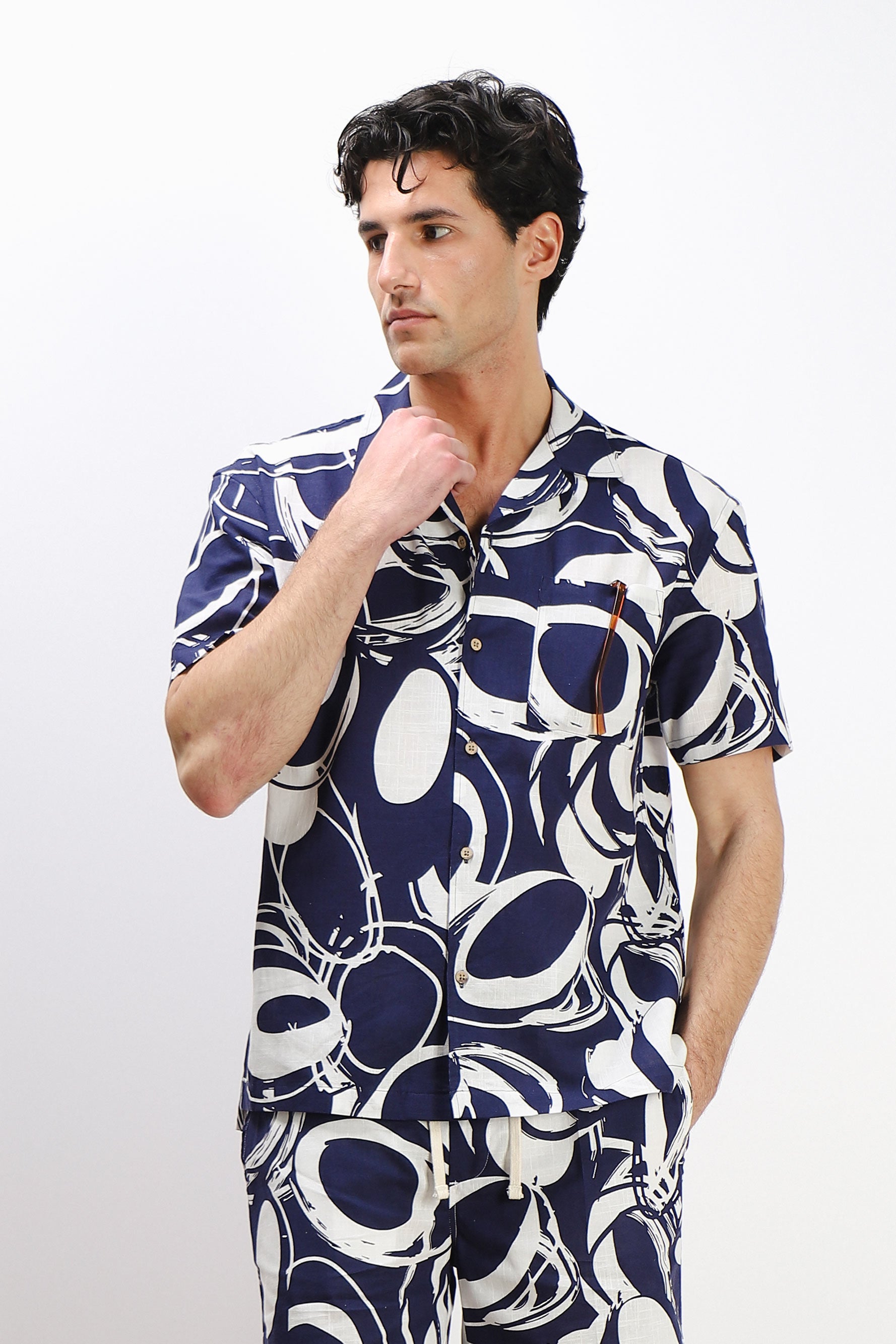 CAMICIA COLLO BOWLING MEZZA MANICA CON TASCHINO BLUETTE