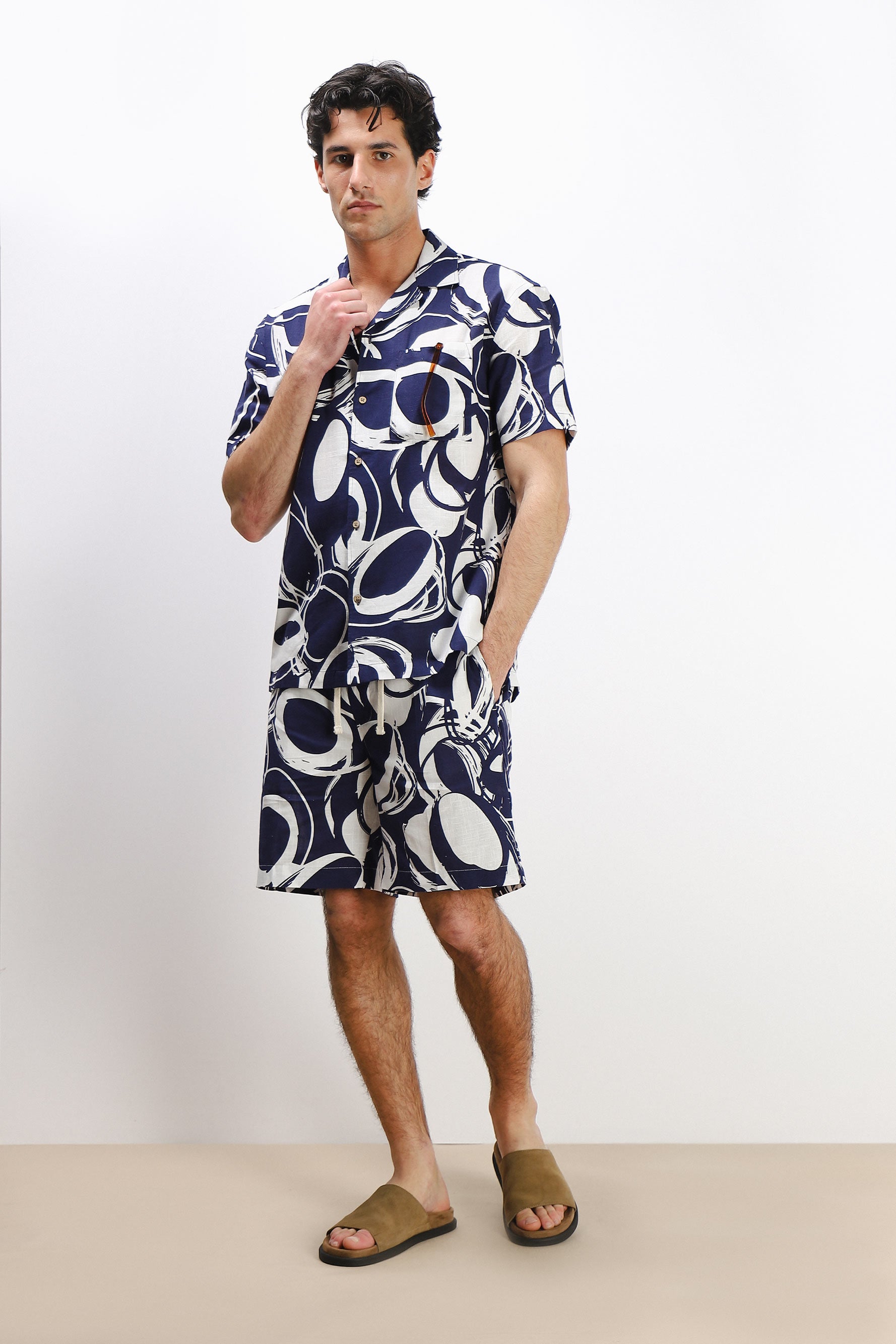 CAMICIA COLLO BOWLING MEZZA MANICA CON TASCHINO BLUETTE