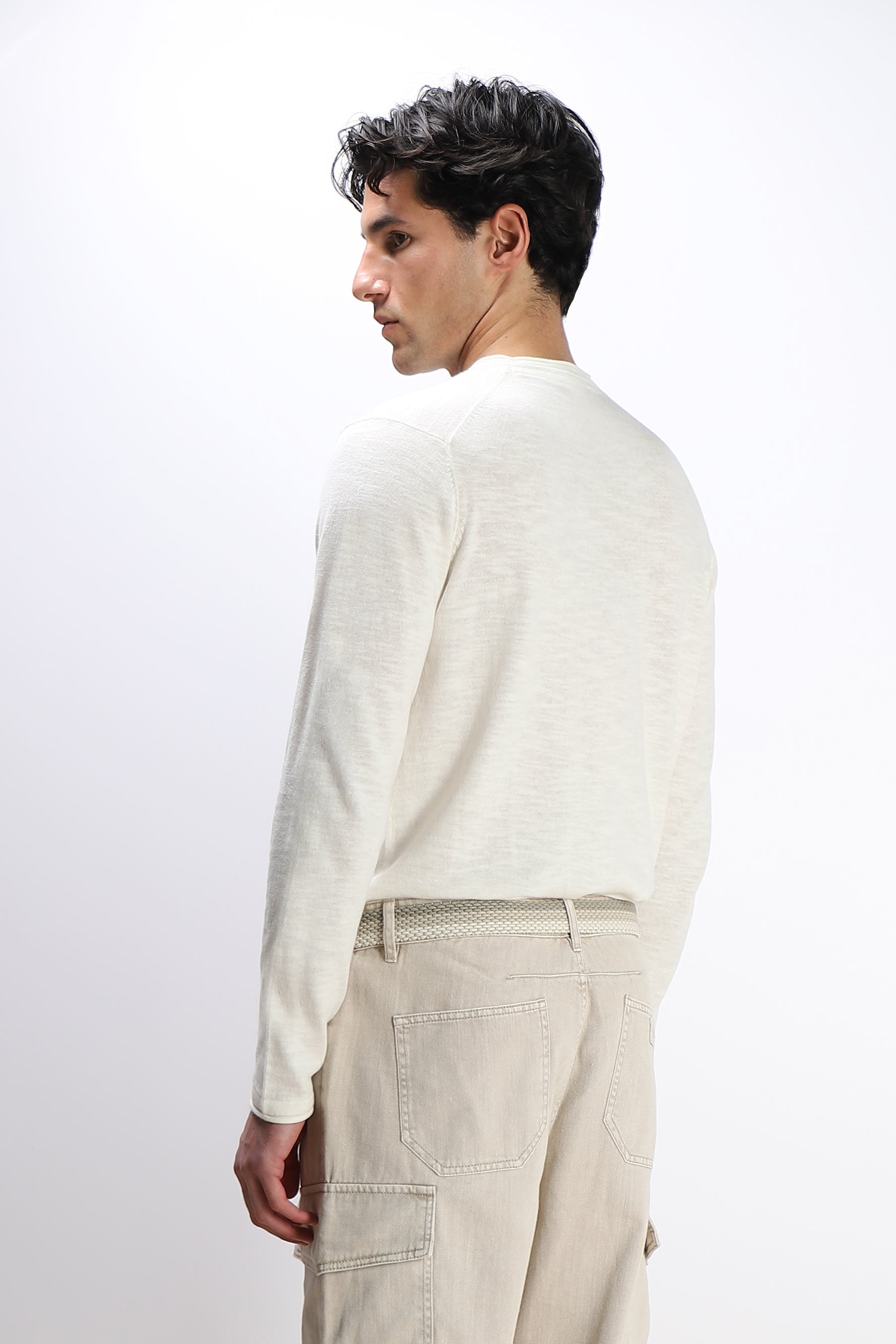 MAGLIA IN COTONE SLUB E TASCHINO GESSO