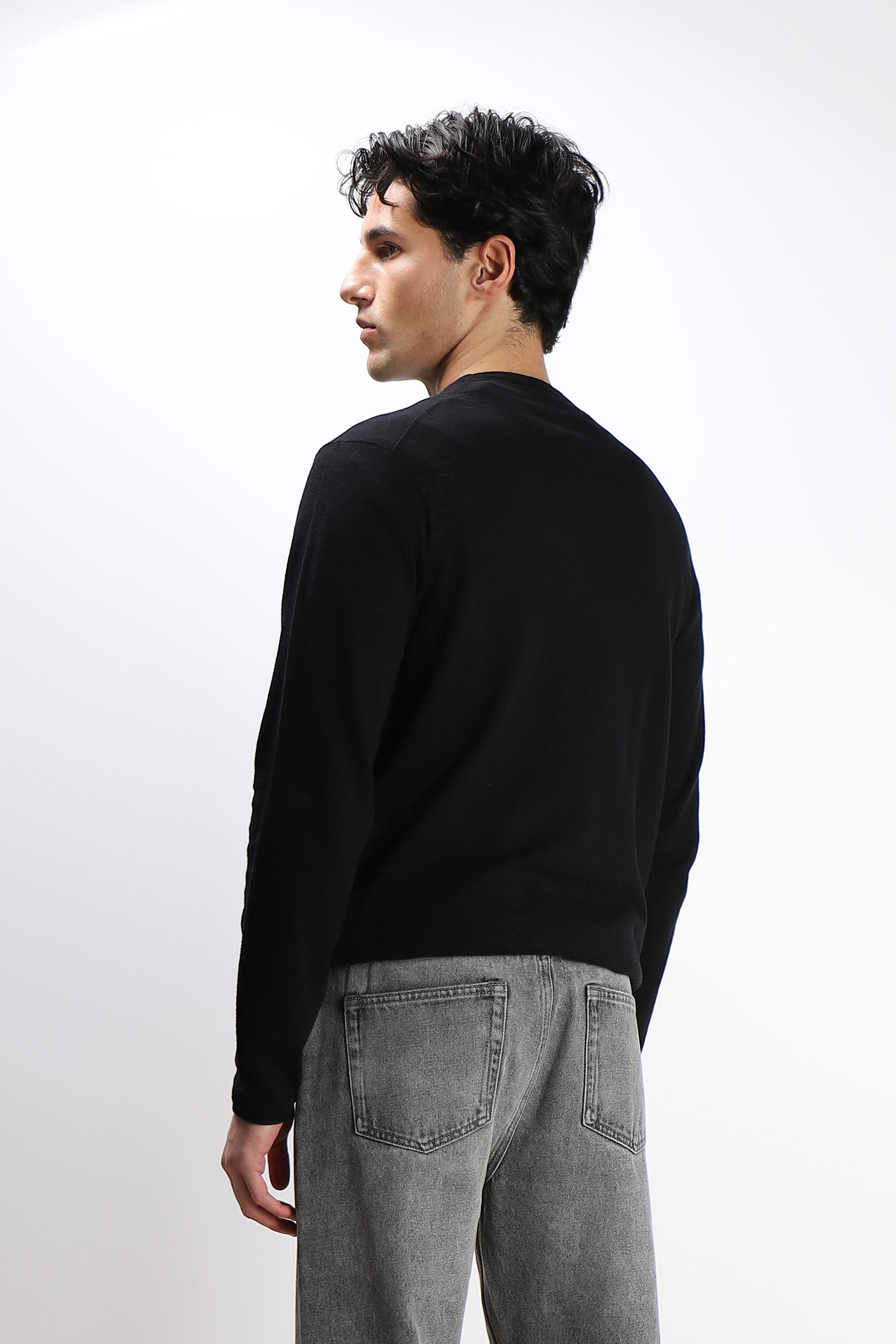 MAGLIA IN COTONE SLUB E TASCHINO NERO