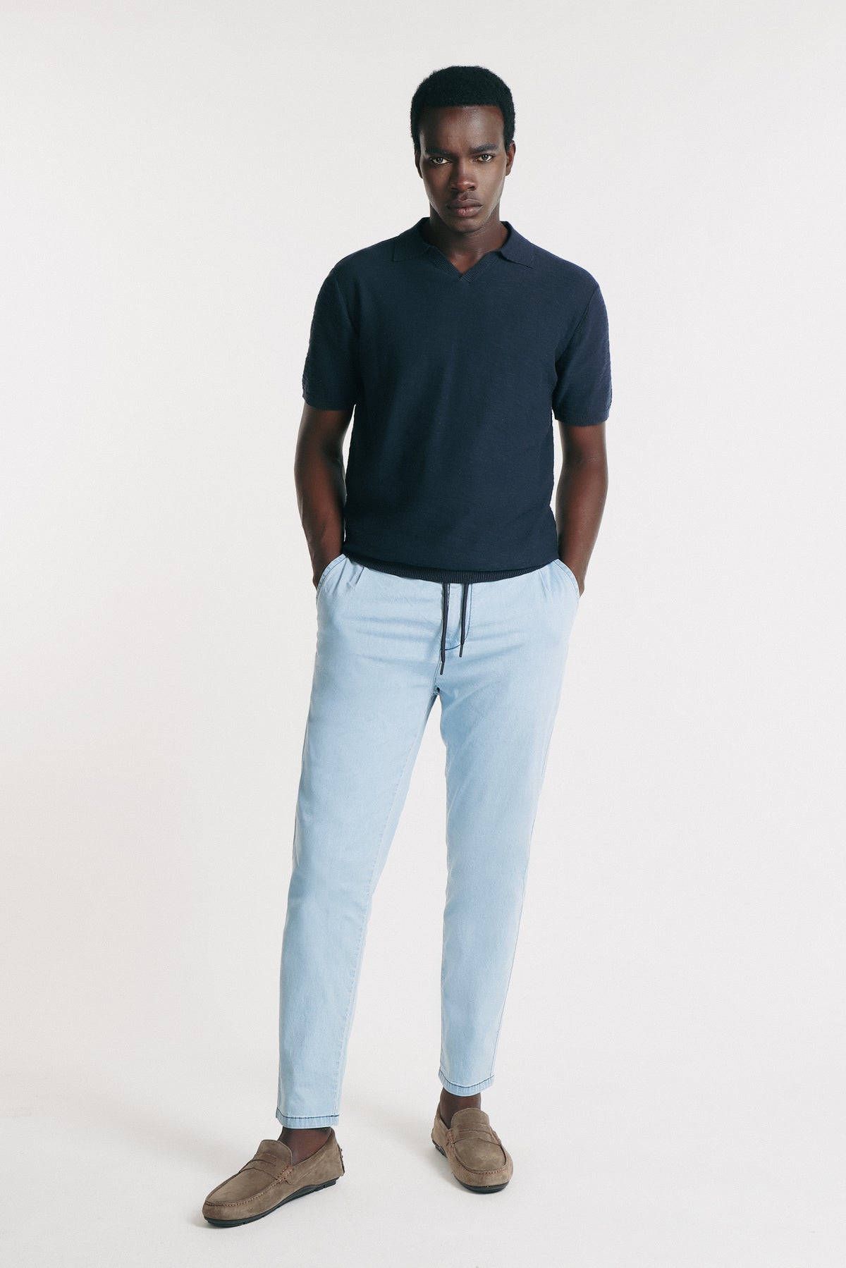 PANTALONE IN DENIM LEGGERO AZZURRO