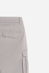 BERMUDA CON TASCONI BEIGE