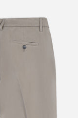 PANTALONE CHINO RASO TORTORA