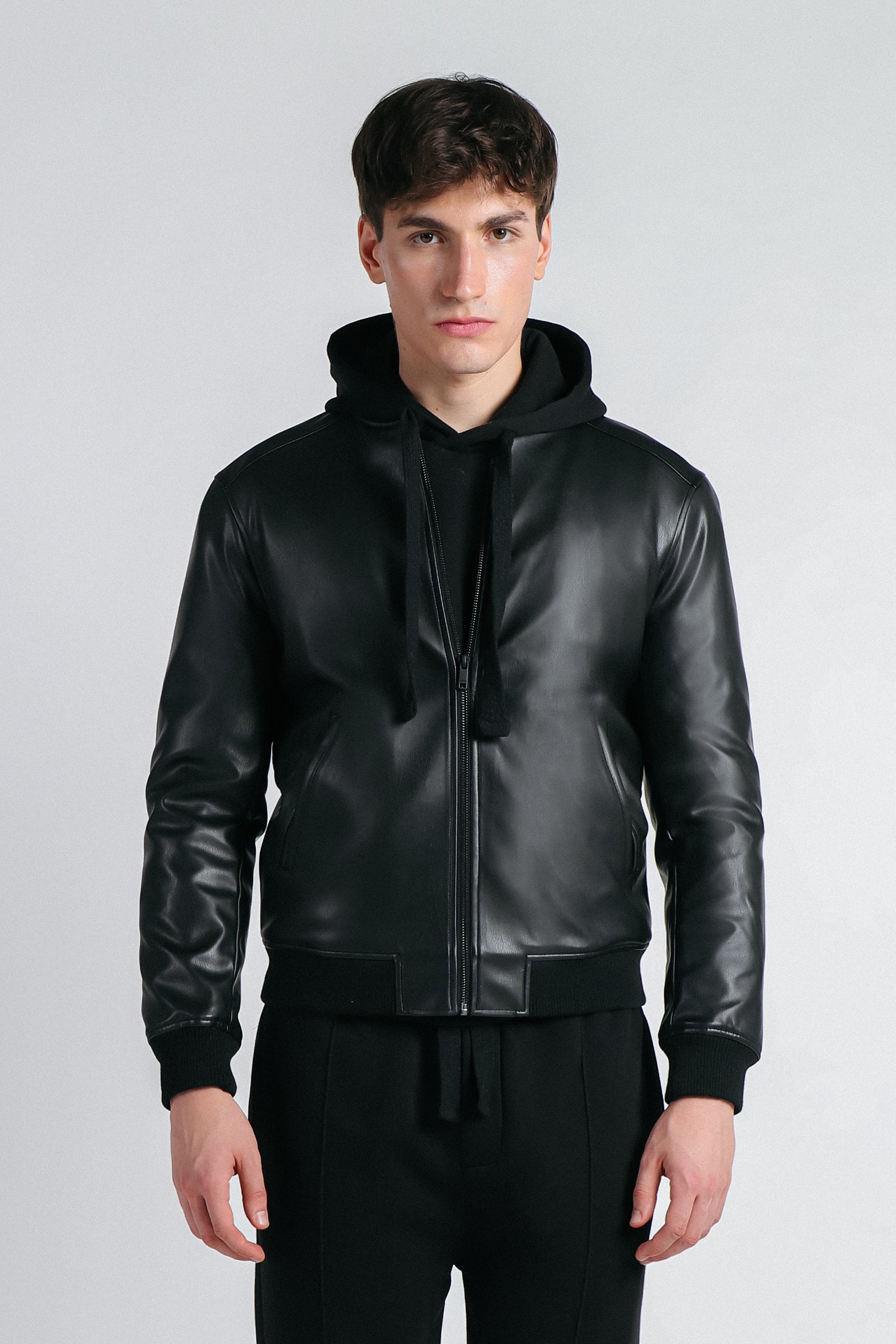 GIUBBOTTO BOMBER EFFETTO NAPPA NERO