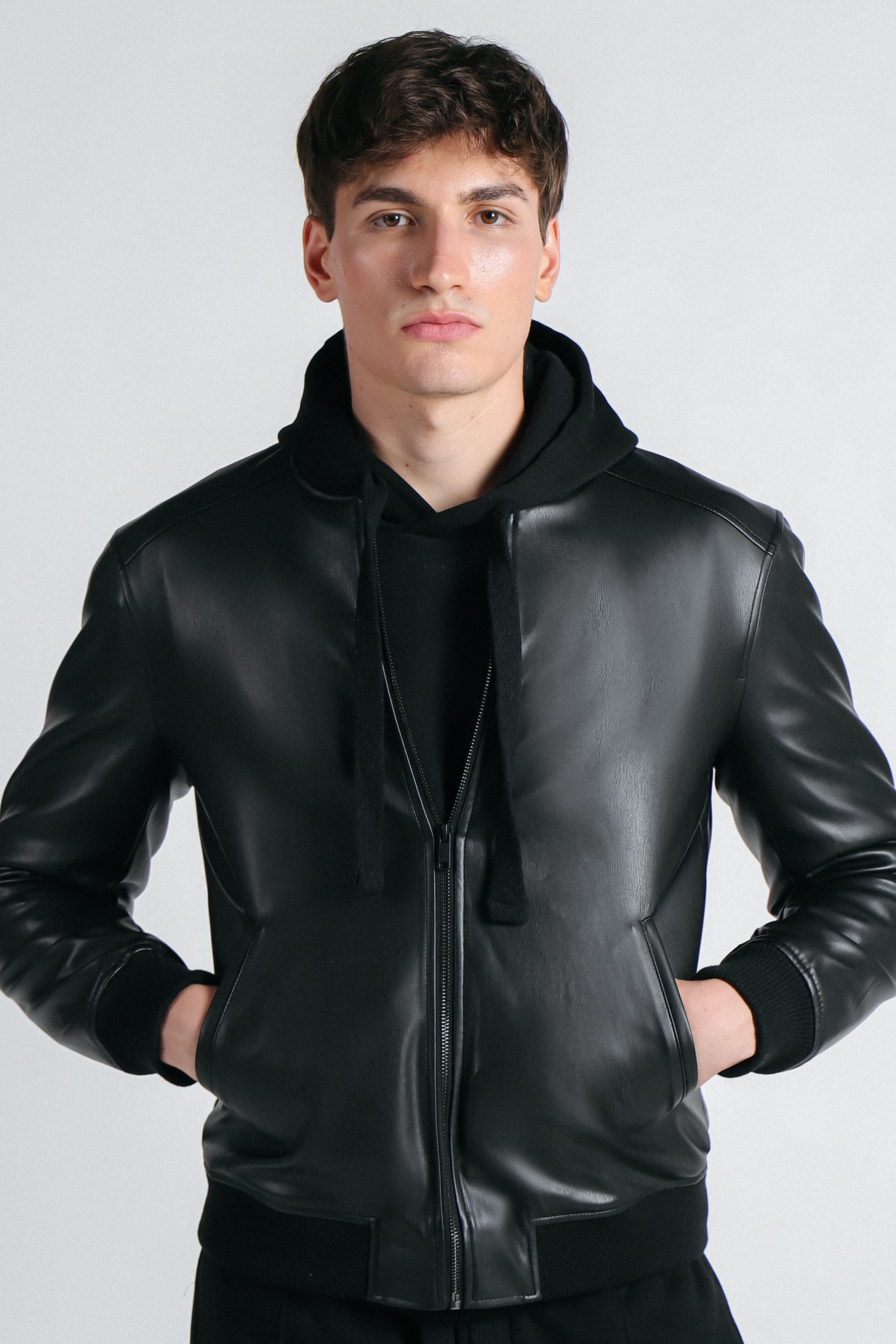 GIUBBOTTO BOMBER EFFETTO NAPPA NERO