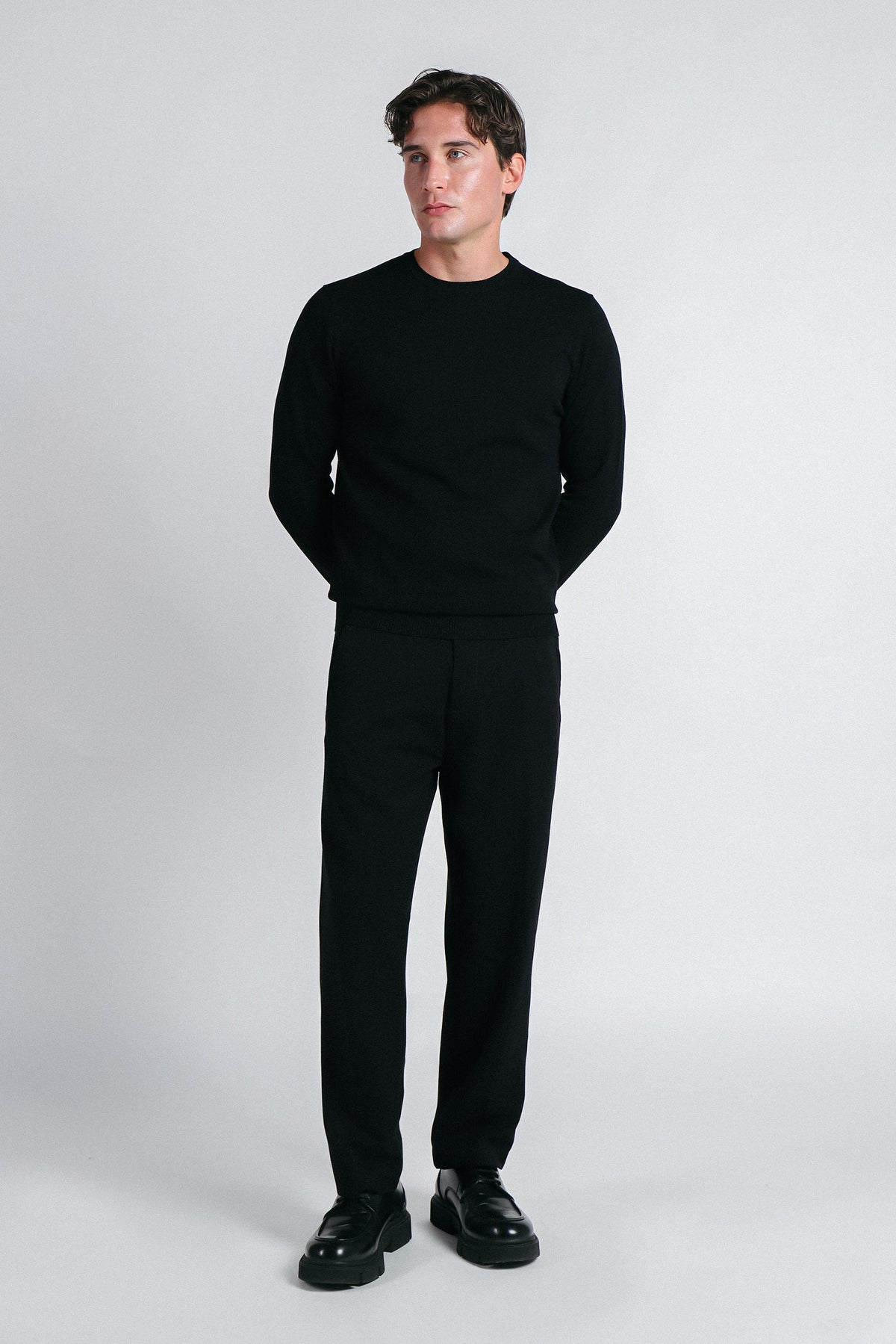 MAGLIA GIROCOLLO IN VISCOSA NYLON NERO