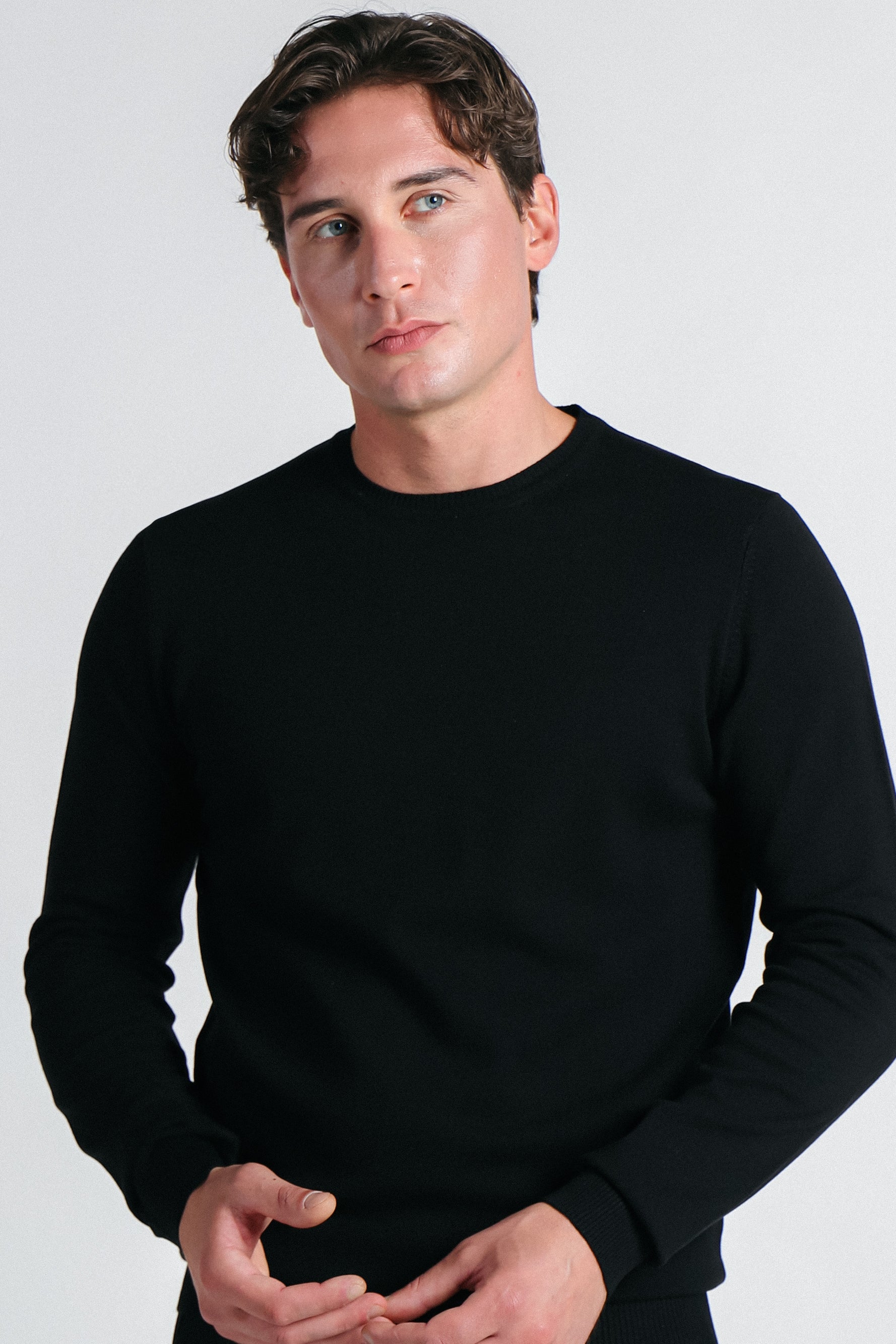 MAGLIA GIROCOLLO IN VISCOSA NYLON NERO