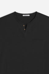 T-SHIRT COLLO A GOCCIA IN SLUB NERO