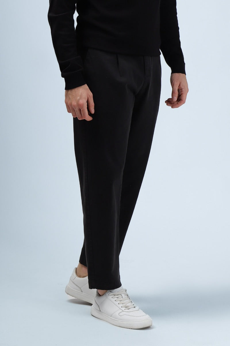 PANTALONI CHINOS CON PENCES NERO