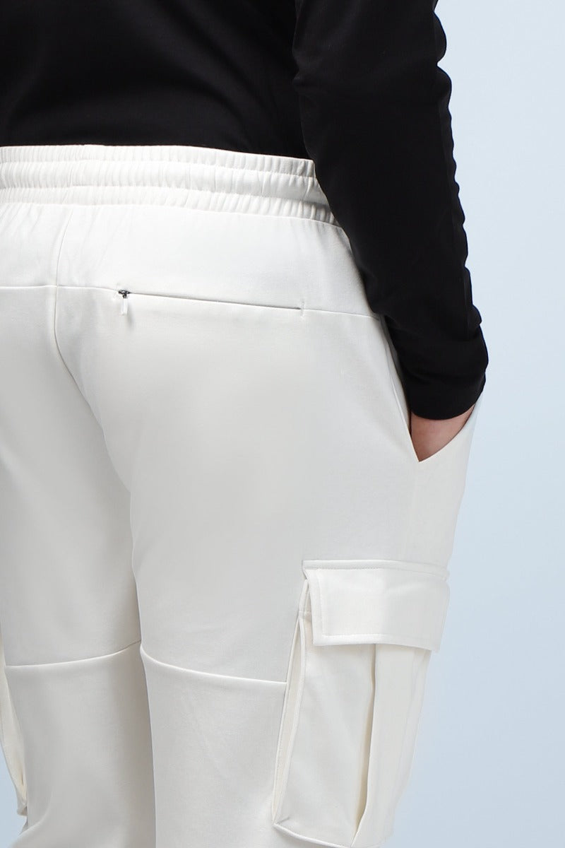 PANTALONI IN FELPA CON TASCONI PANNA