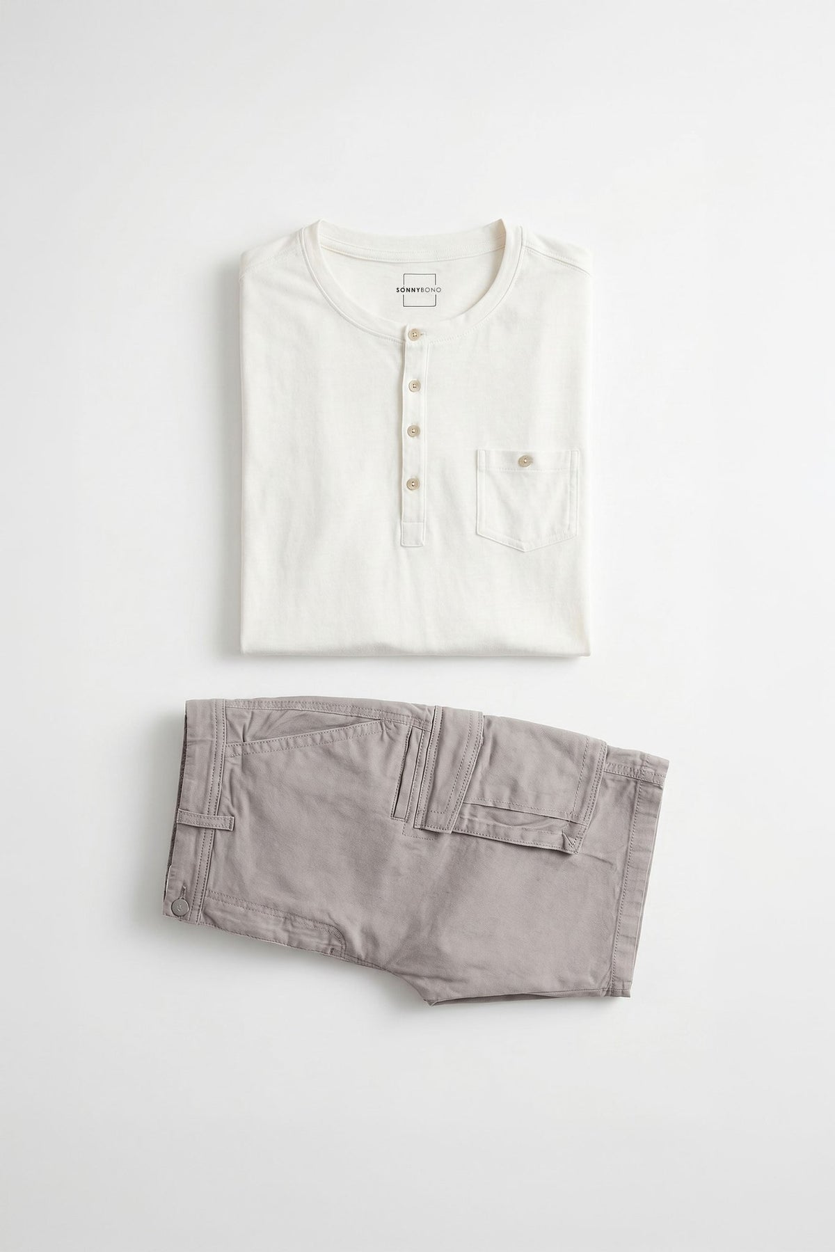 T-SHIRT + BERMUDA