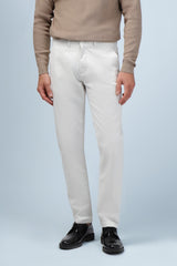 PANTALONI CHINOS COMFORT IN GABARDINA PANNA